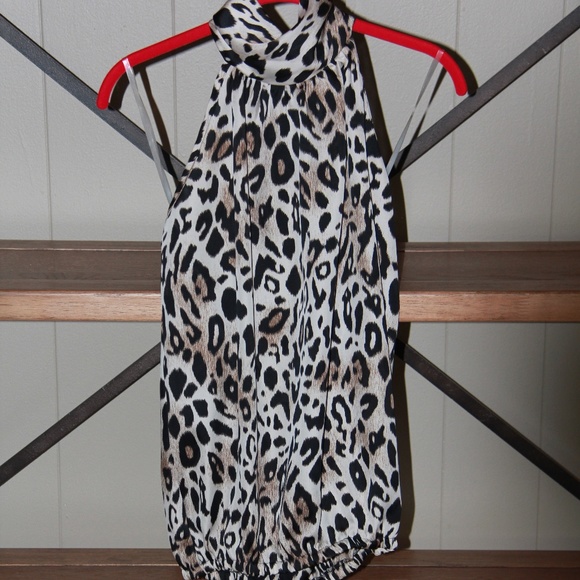 Leopard print halter top - Picture 2 of 4